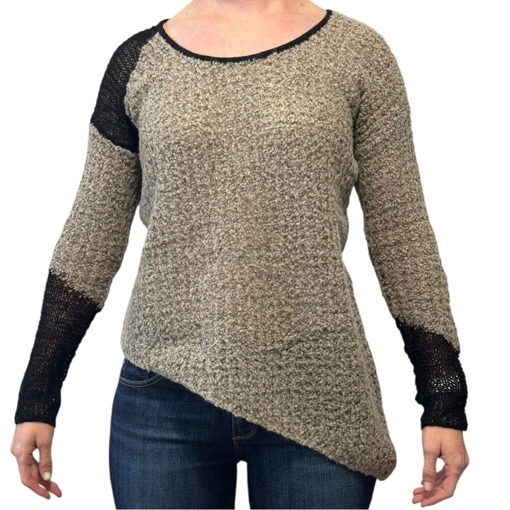 Helmut Lang Flecked Bouclé Pullover size S Black Beige Sweater Knit Asymmetrical